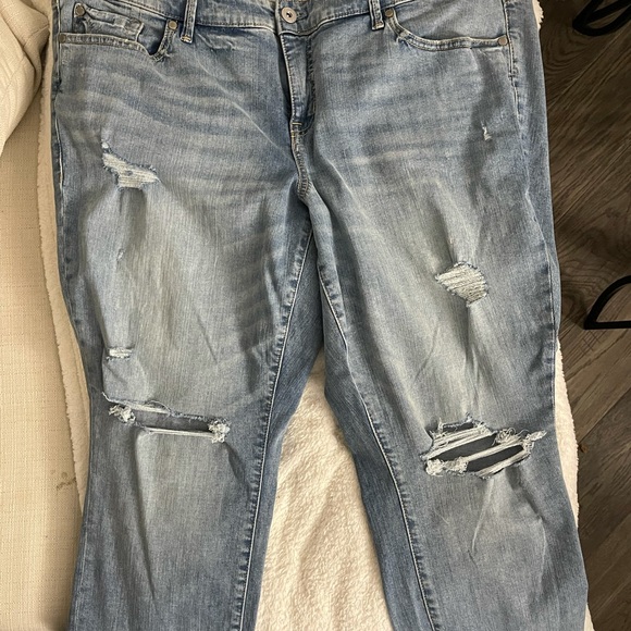Torrid light jeans. Brand new tags on size 20
